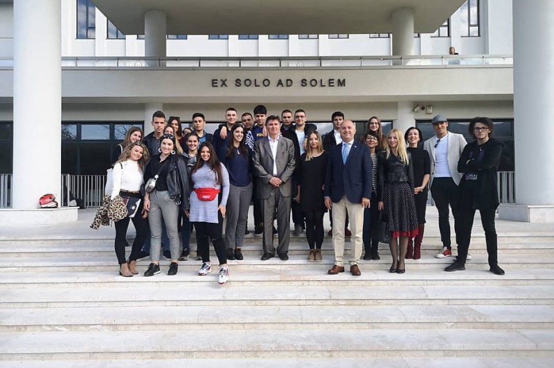 The fourth-grade students of Gymnasium SSST visited University Sarajevo School of Science and Technology (SSST)